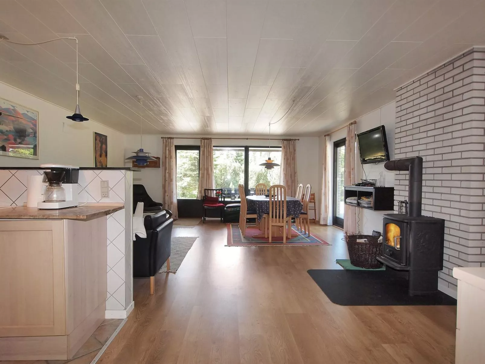 "Hanka" - 500m from the sea-Binnen
