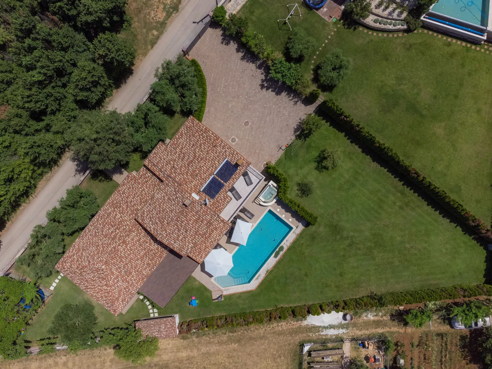 Villa Vela-Buiten