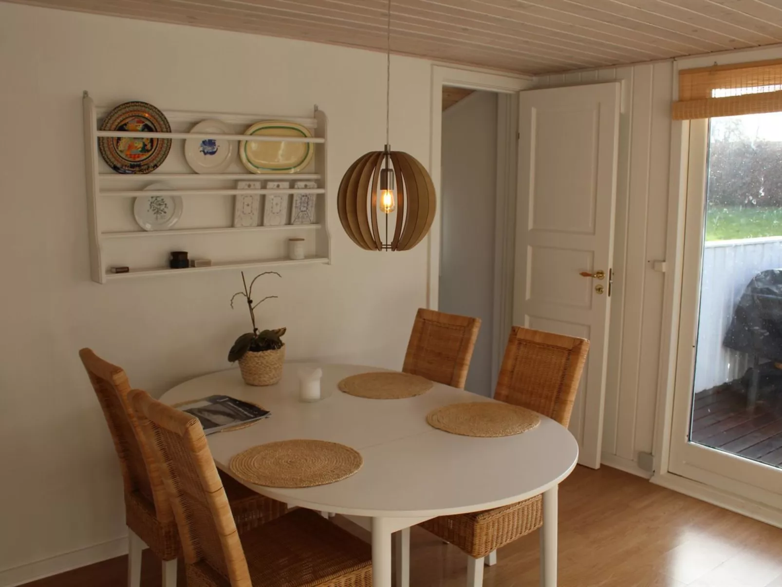 "Susette" - 400m from the sea-Binnen