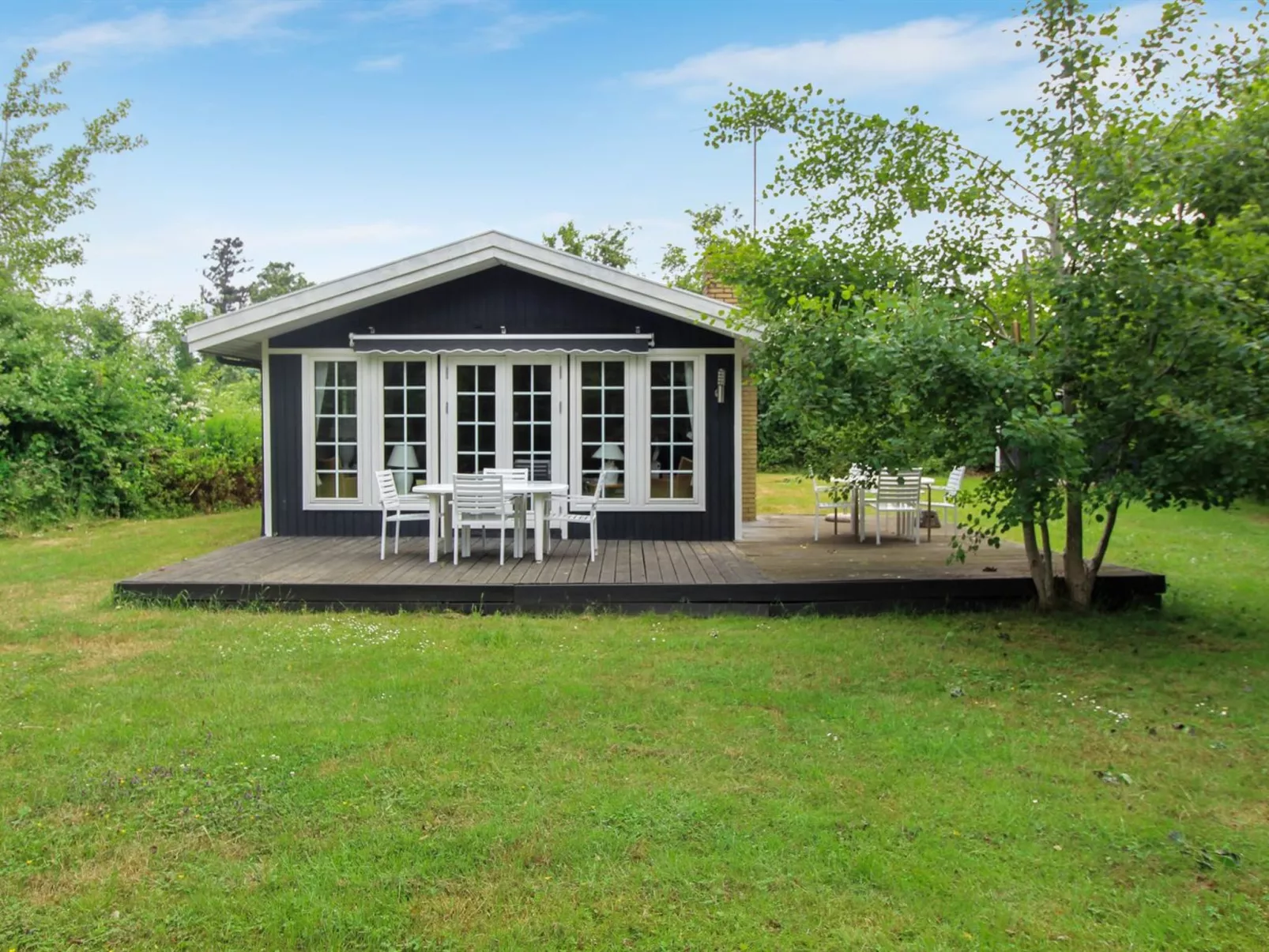 "Tineke" - 200m from the sea-Buiten