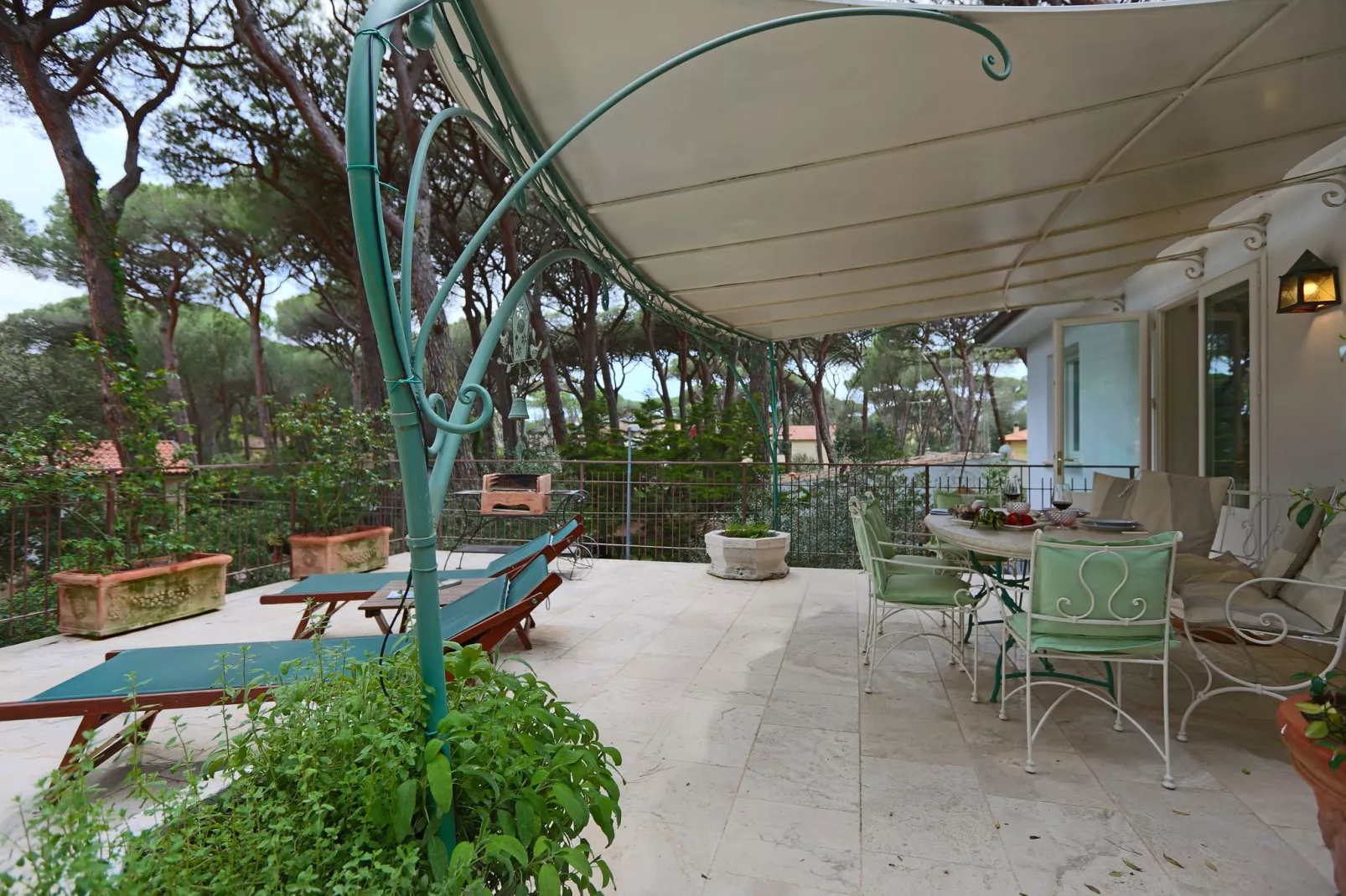 Pineta Iris-Terrasbalkon