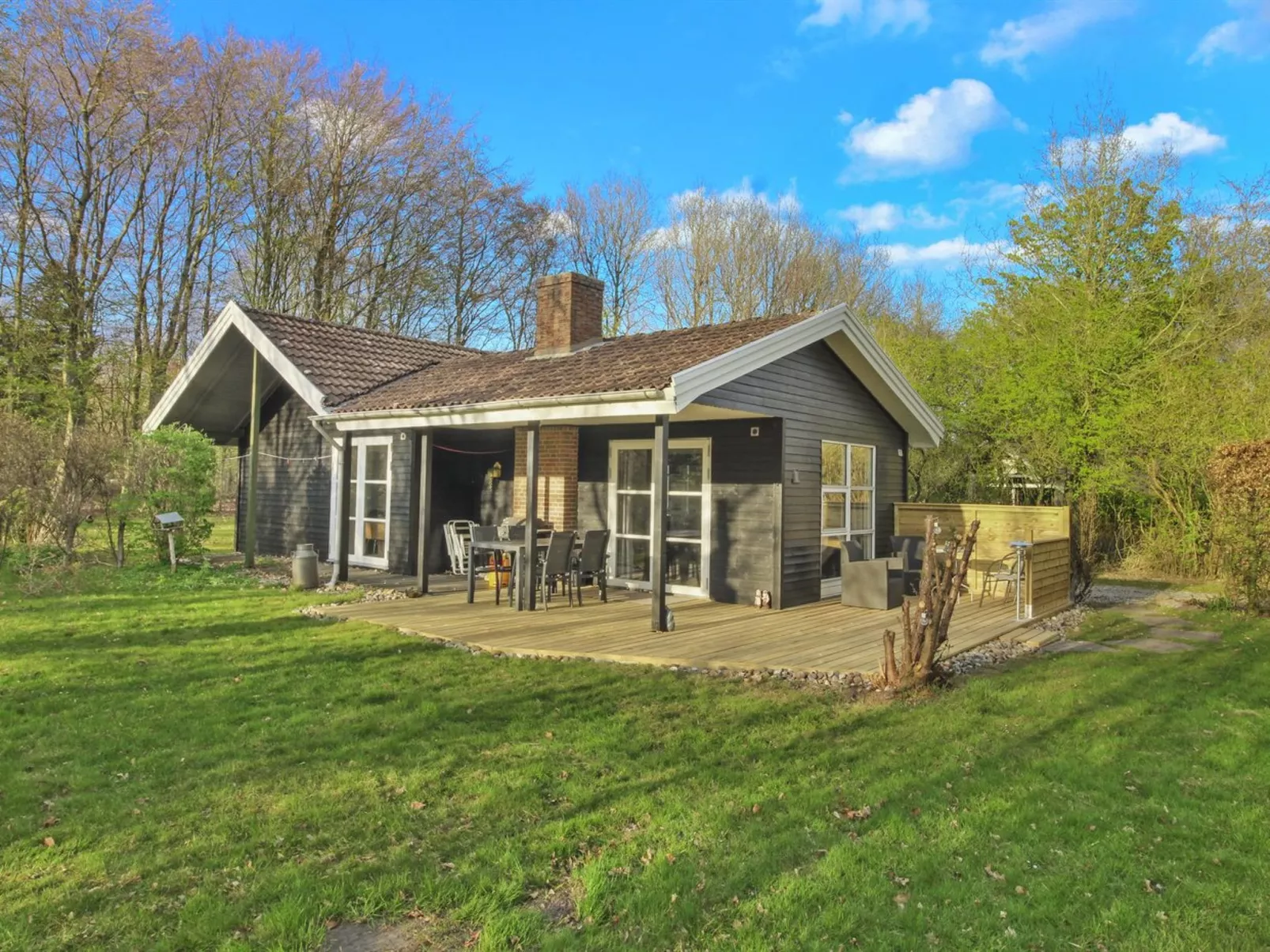 "Helghi" - 30km from the sea-Buiten