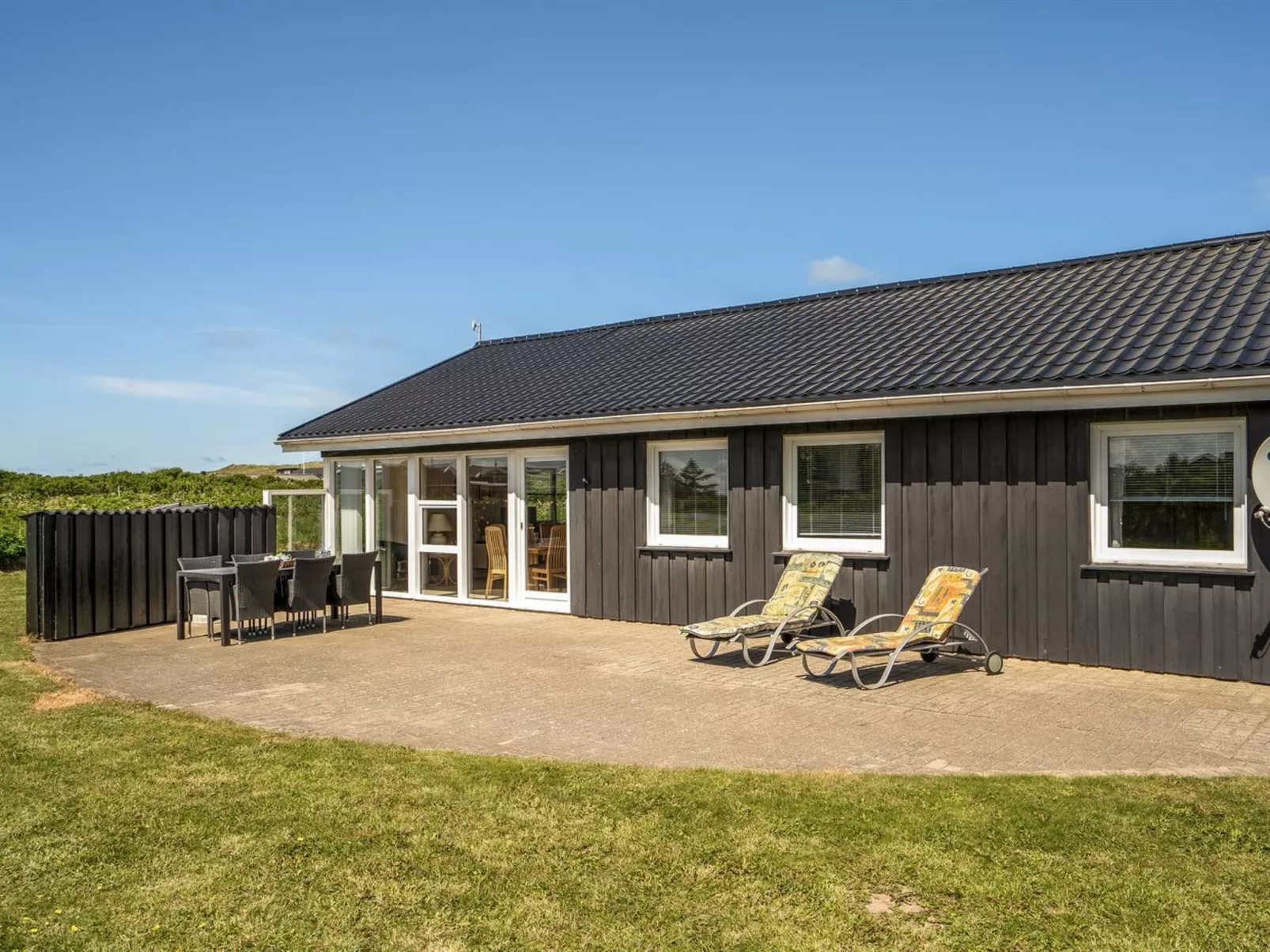 "Raadengaard" - 400m from the sea-Buiten
