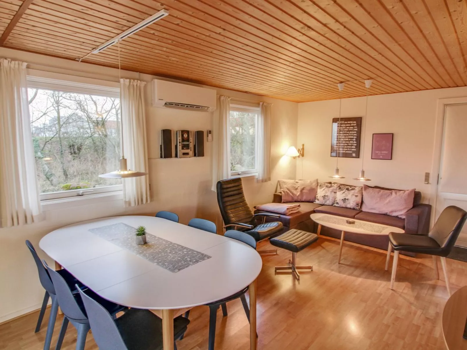 "Ebertina" - 500m from the sea-Binnen
