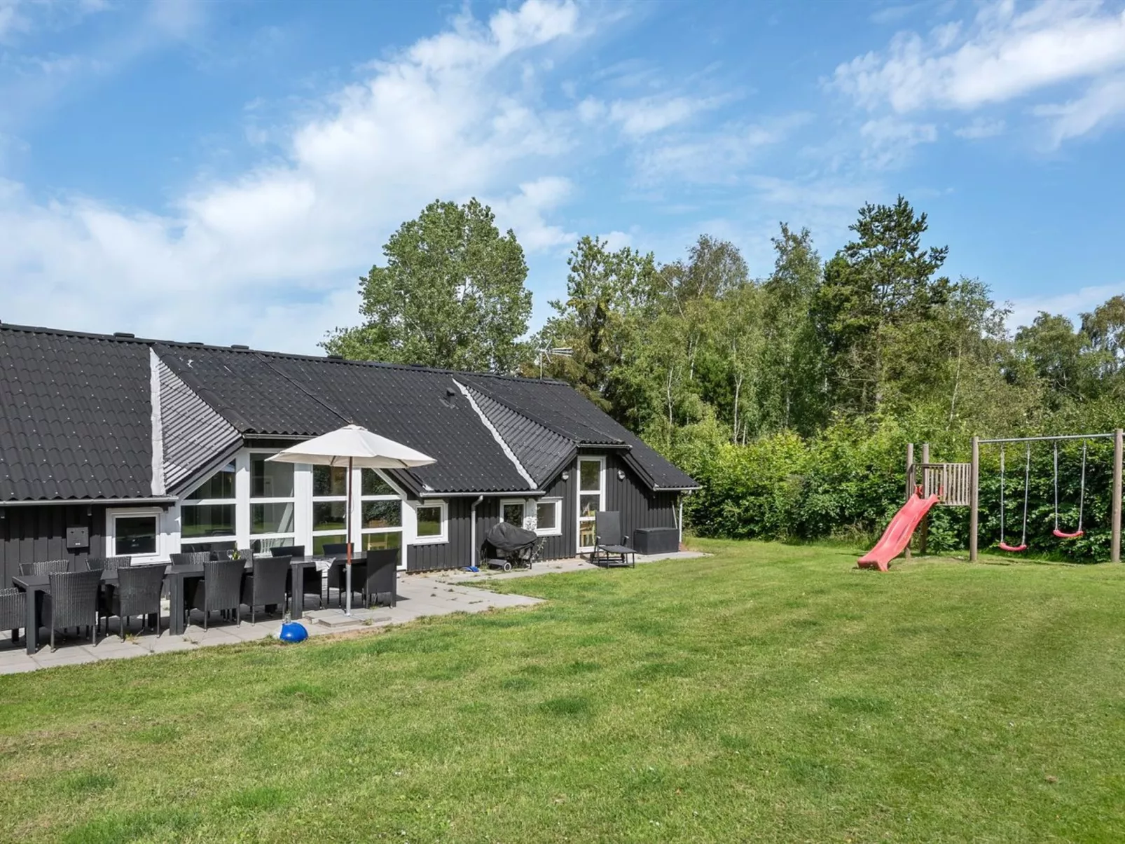 "Eisa" - 300m to the inlet-Buiten