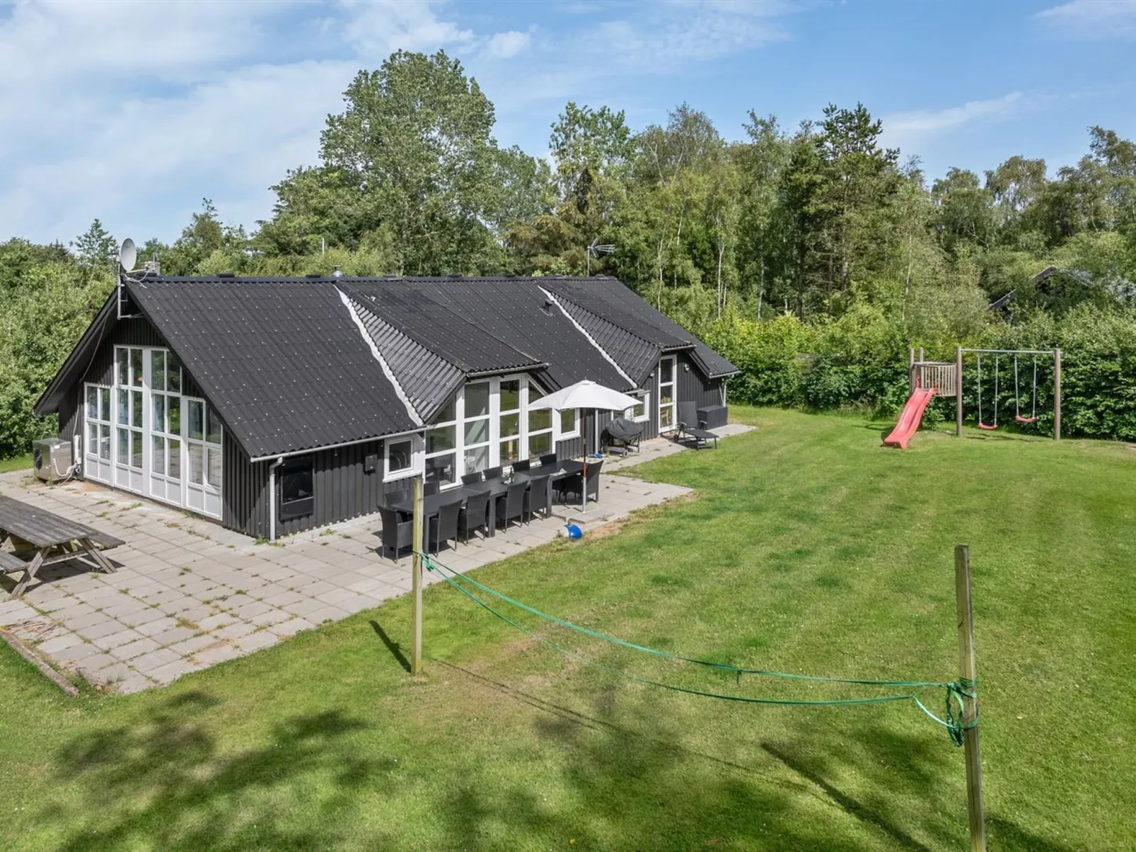 "Eisa" - 300m to the inlet-Buiten