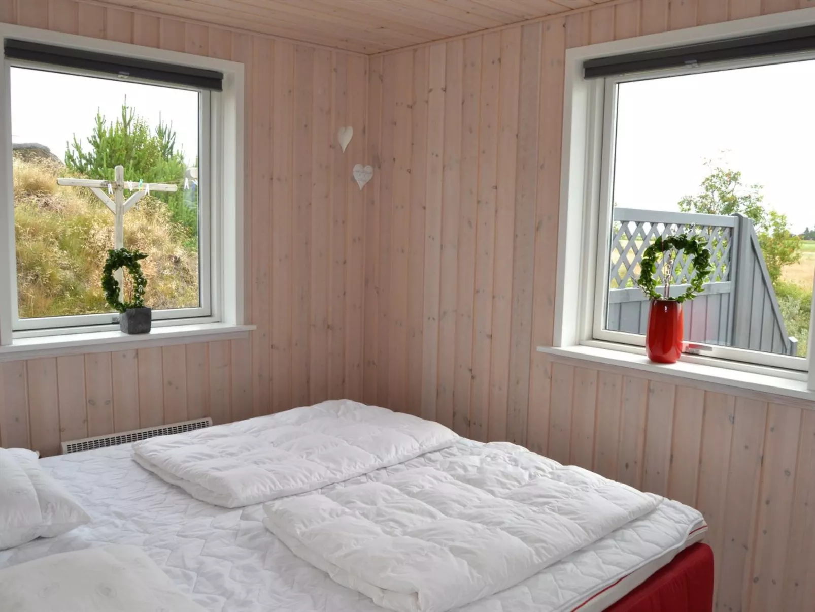 "Clare" - 4km from the sea-Binnen