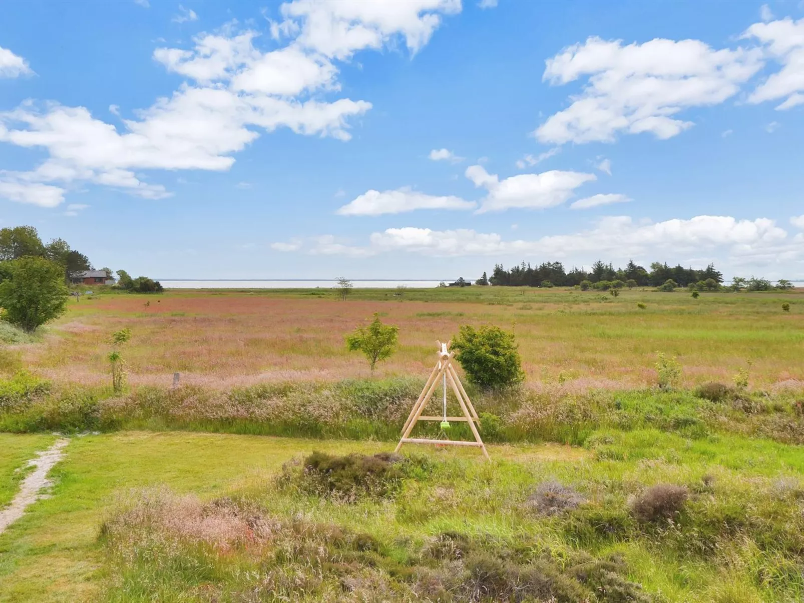 "Clare" - 4km from the sea-Buiten
