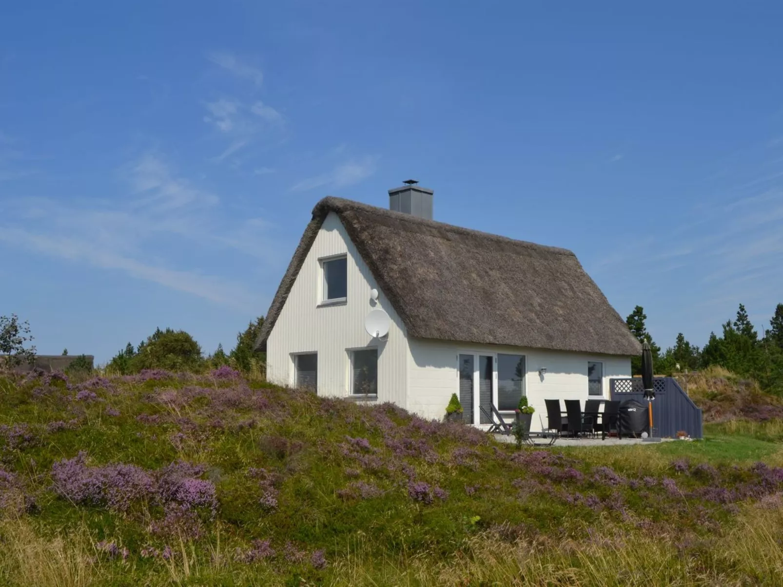 "Clare" - 4km from the sea-Buiten