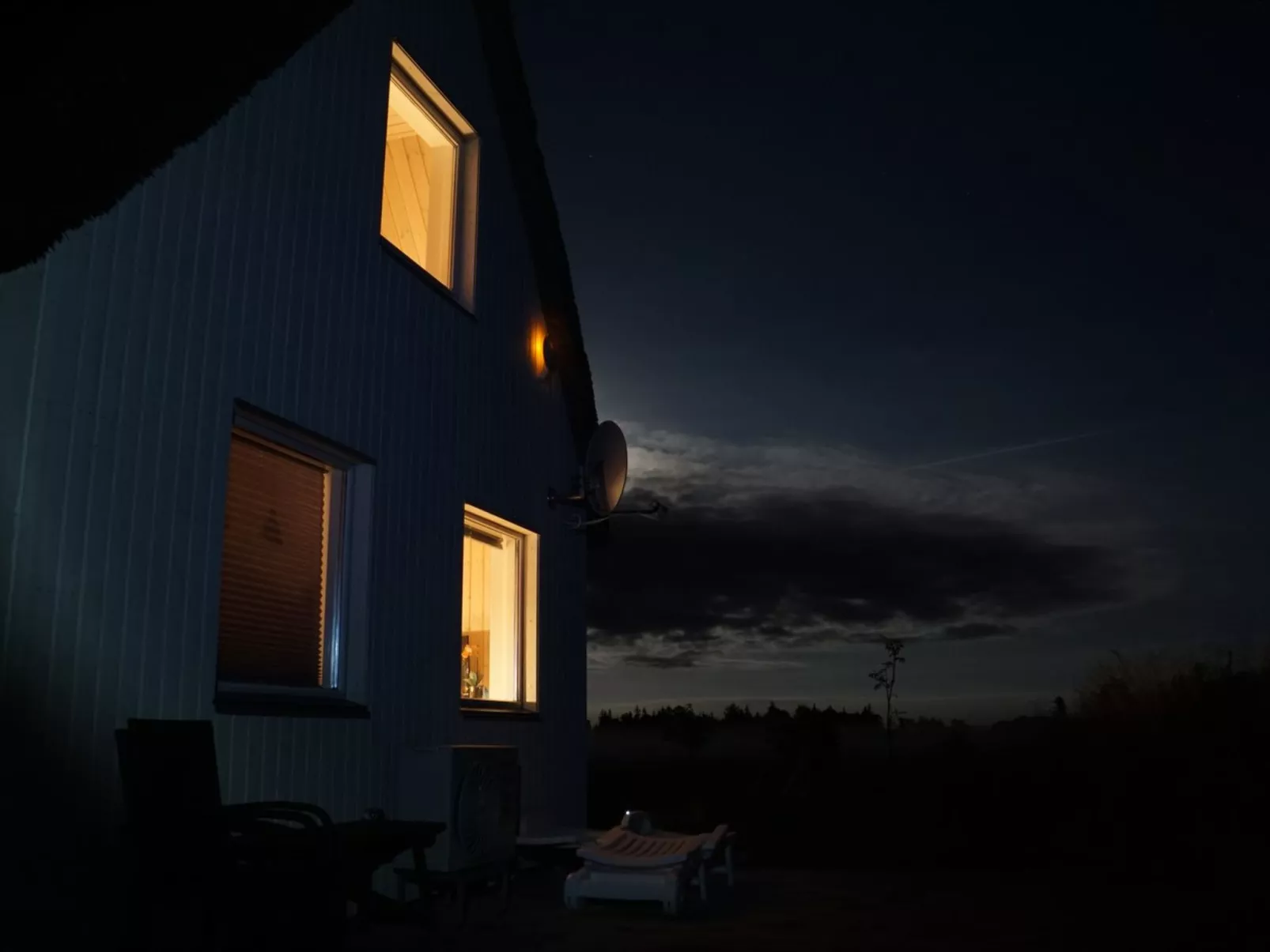 "Clare" - 4km from the sea-Binnen