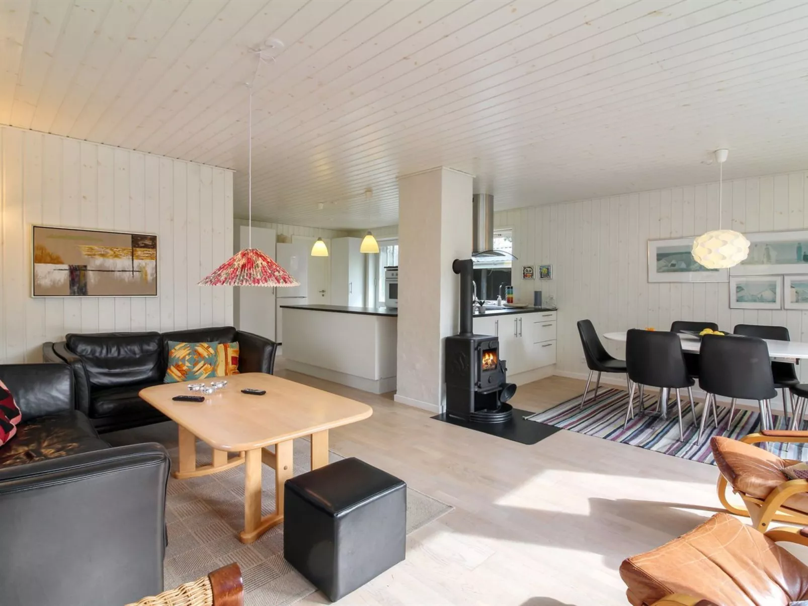 "Aafje" - 700m from the sea-Binnen