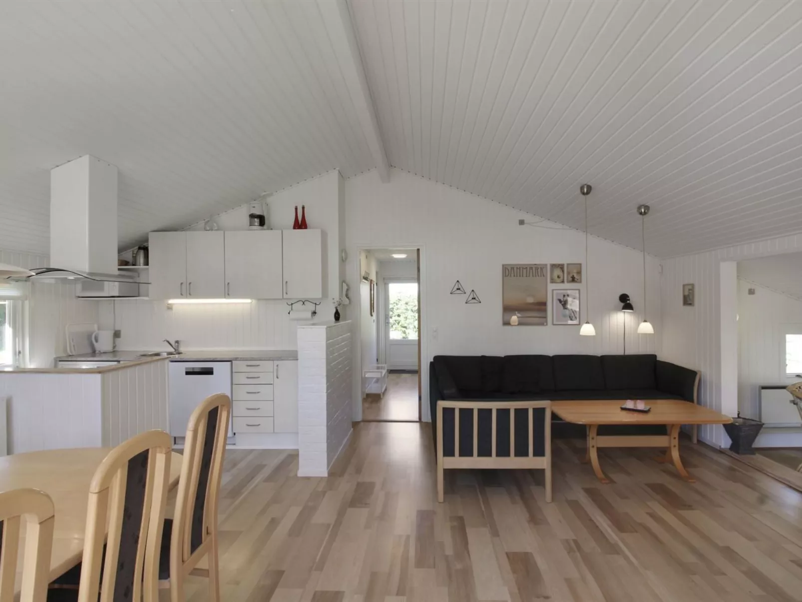 "Eden" - 800m from the sea-Binnen