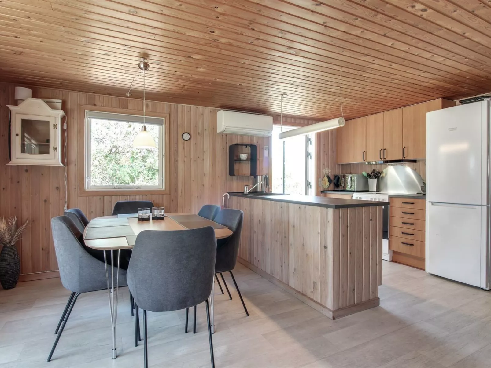 "Bistra" - 400m from the sea-Binnen