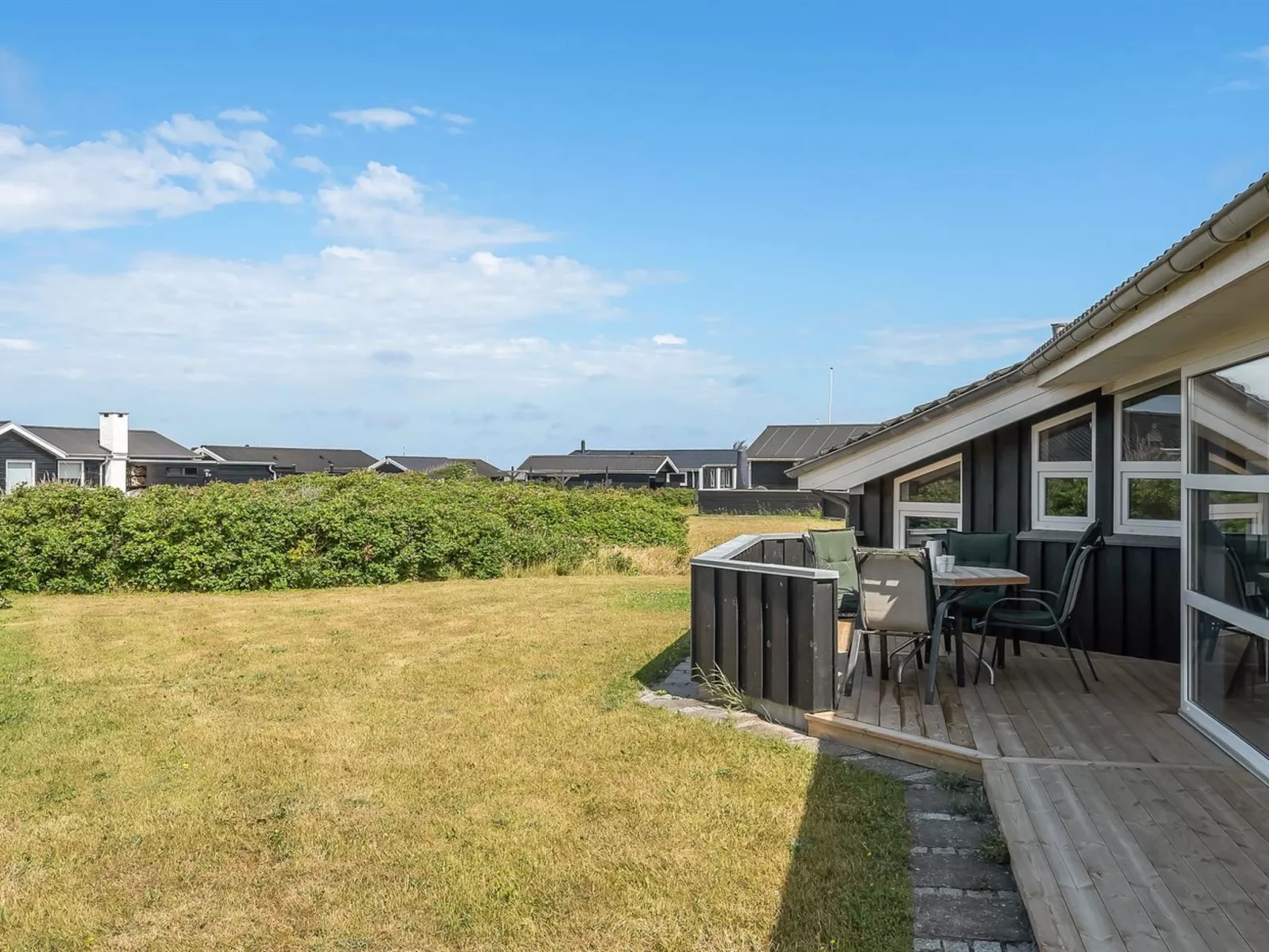 "Lex" - 150m from the sea-Buiten