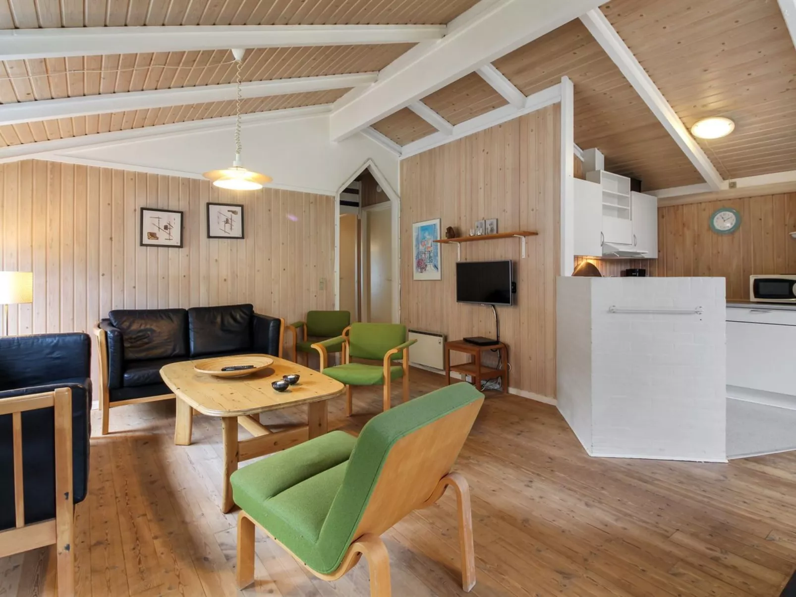 "Eldmar" - 500m from the sea-Binnen