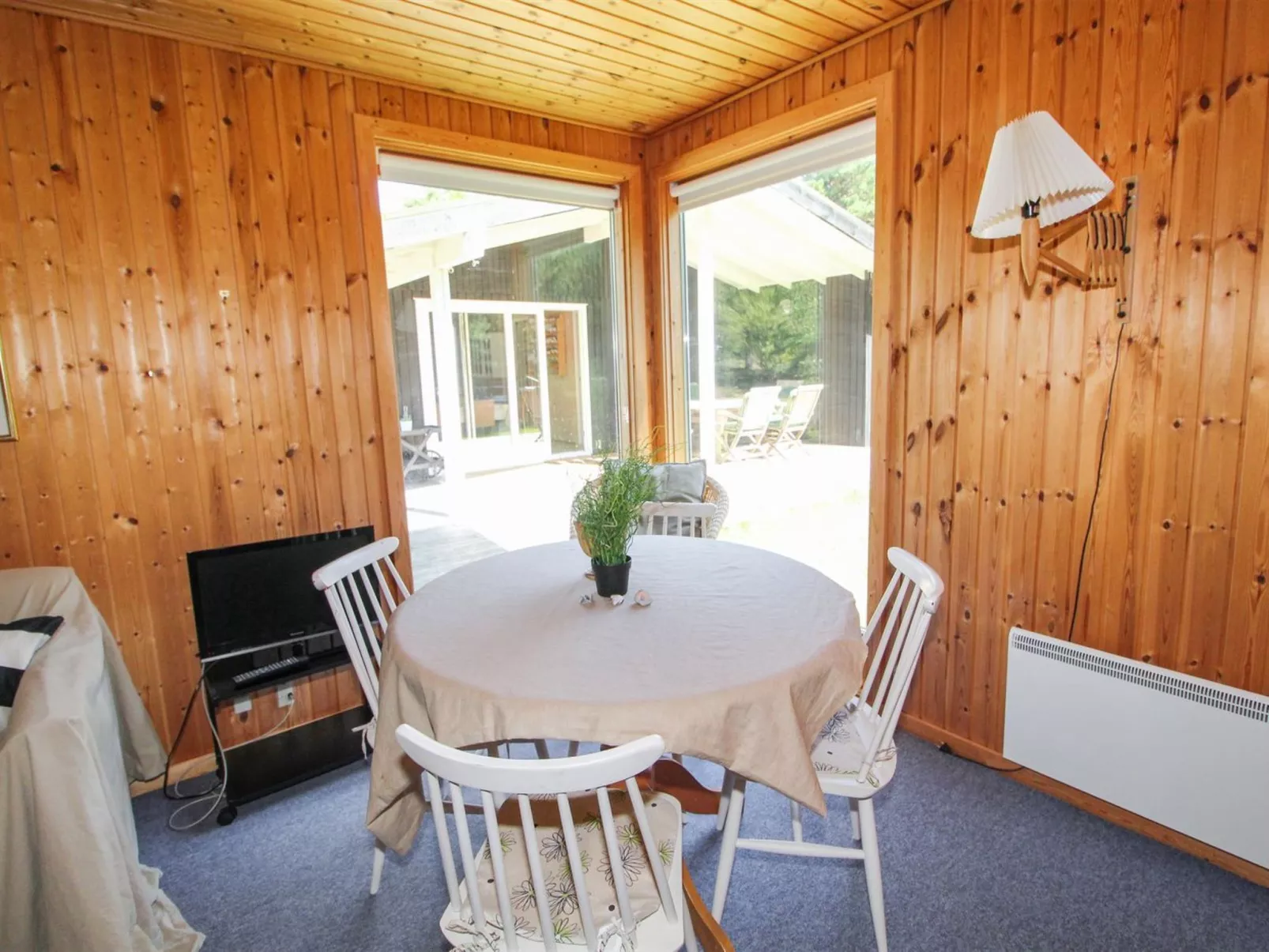 "Mirzə" - 250m from the sea-Binnen