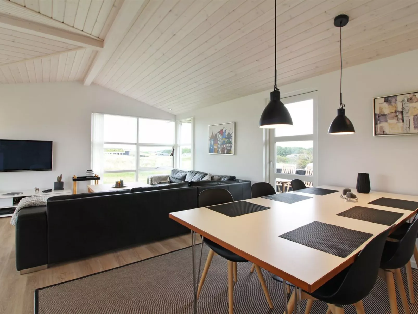 "Ingela" - 350m from the sea-Binnen