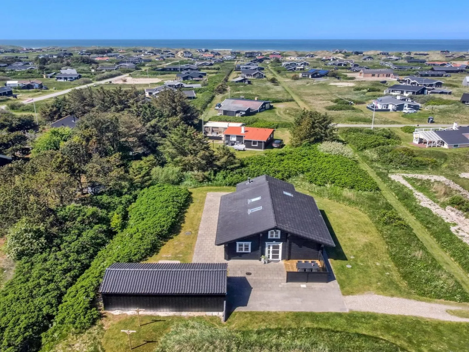 "Salmund" - 600m from the sea-Buiten