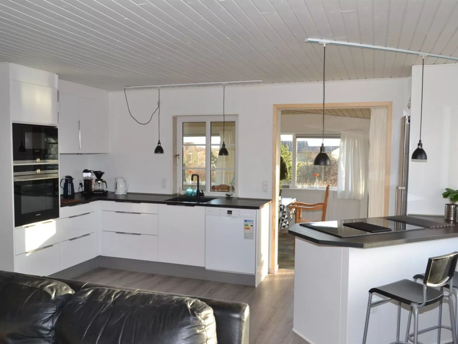 "Ulrich" - 500m from the sea-Binnen