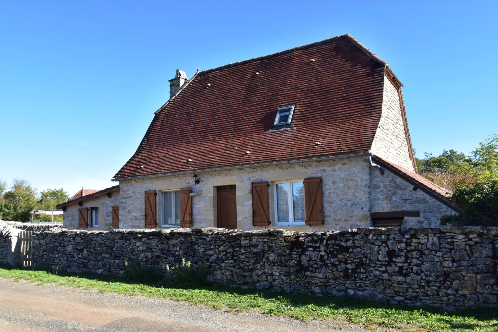 Maison de vacances Gramat-Buitenkant zomer