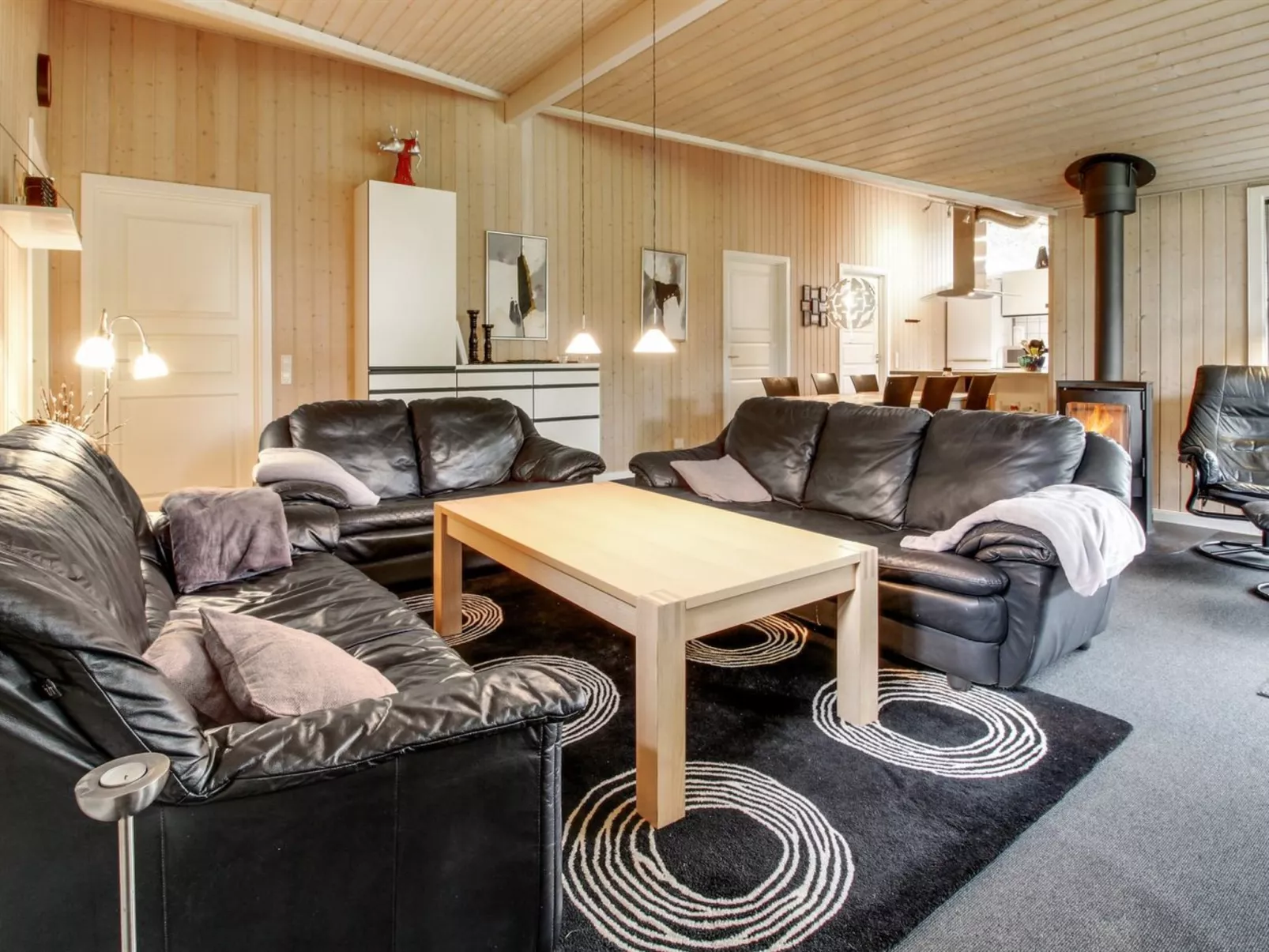"Gurly" - 25km from the sea-Binnen