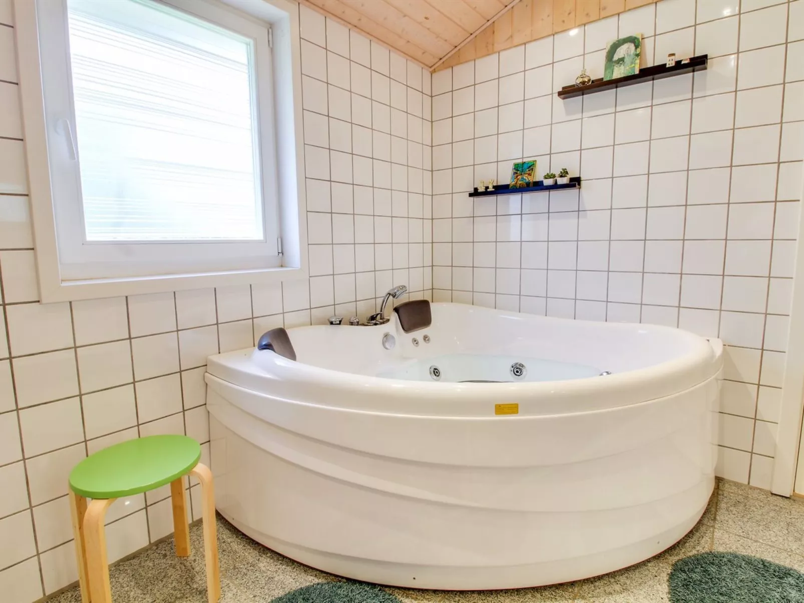 "Gurly" - 25km from the sea-Buiten