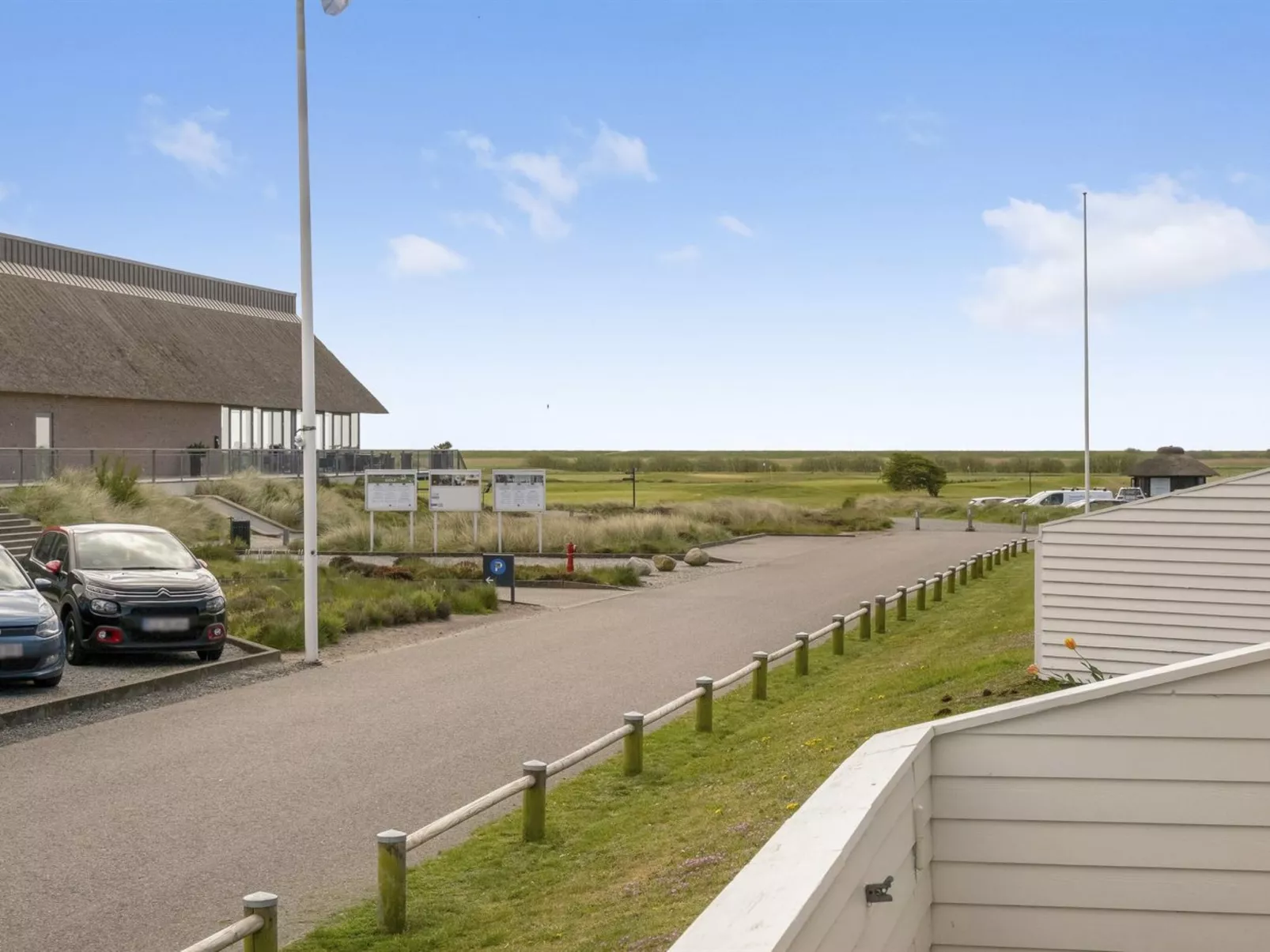 "Robbin" - 2.3km from the sea in Western Jutland-Buiten