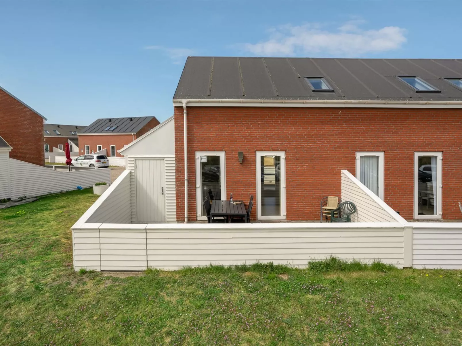 "Robbin" - 2.3km from the sea in Western Jutland-Buiten