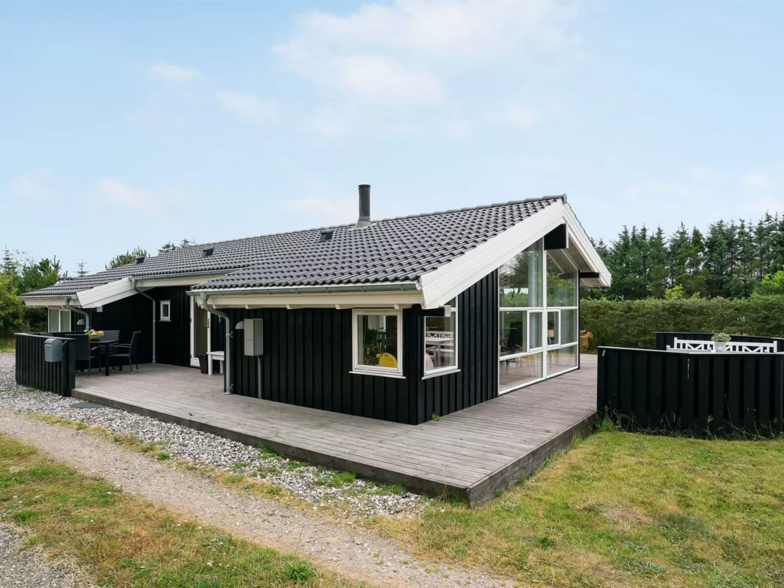 "Elvan" - 450m from the sea-Buiten