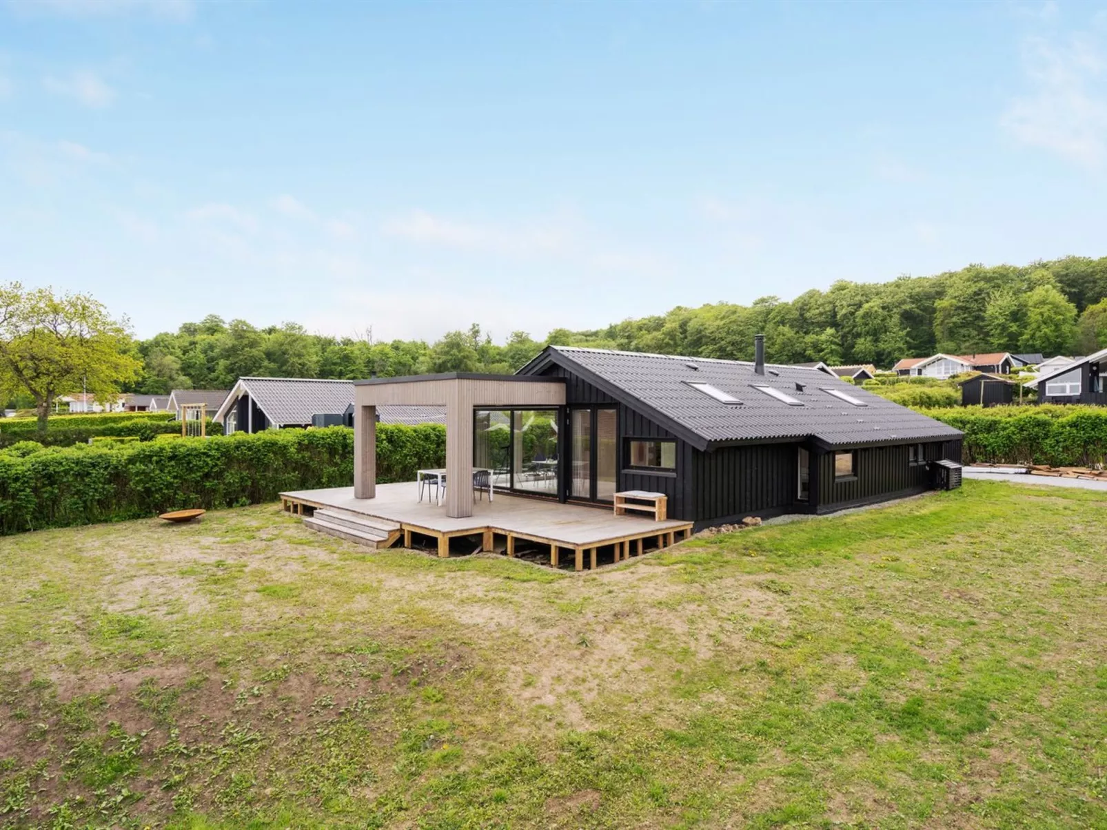 "Ely" - 300m from the sea-Buiten