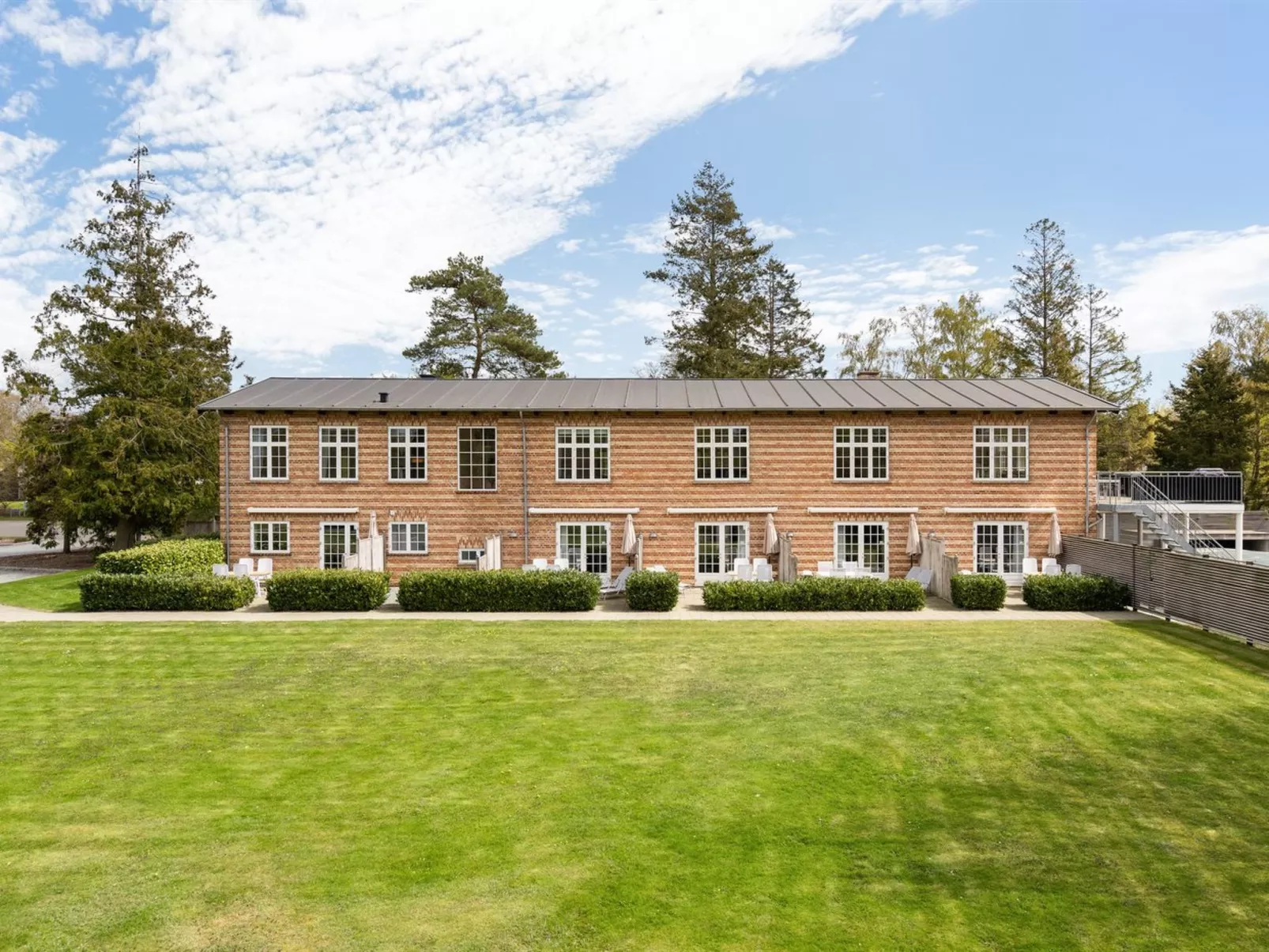 "Lenke" - 100m from the sea-Buiten