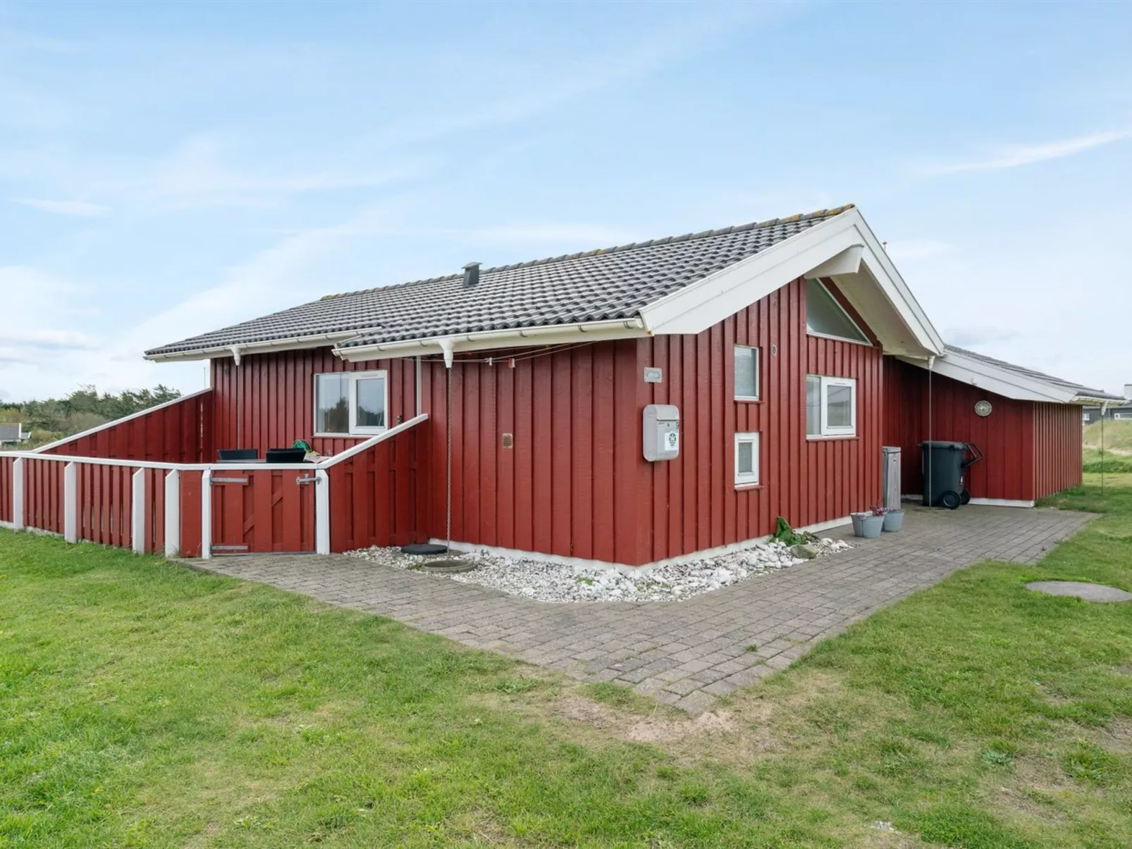 "Lien" - 160m from the sea-Buiten