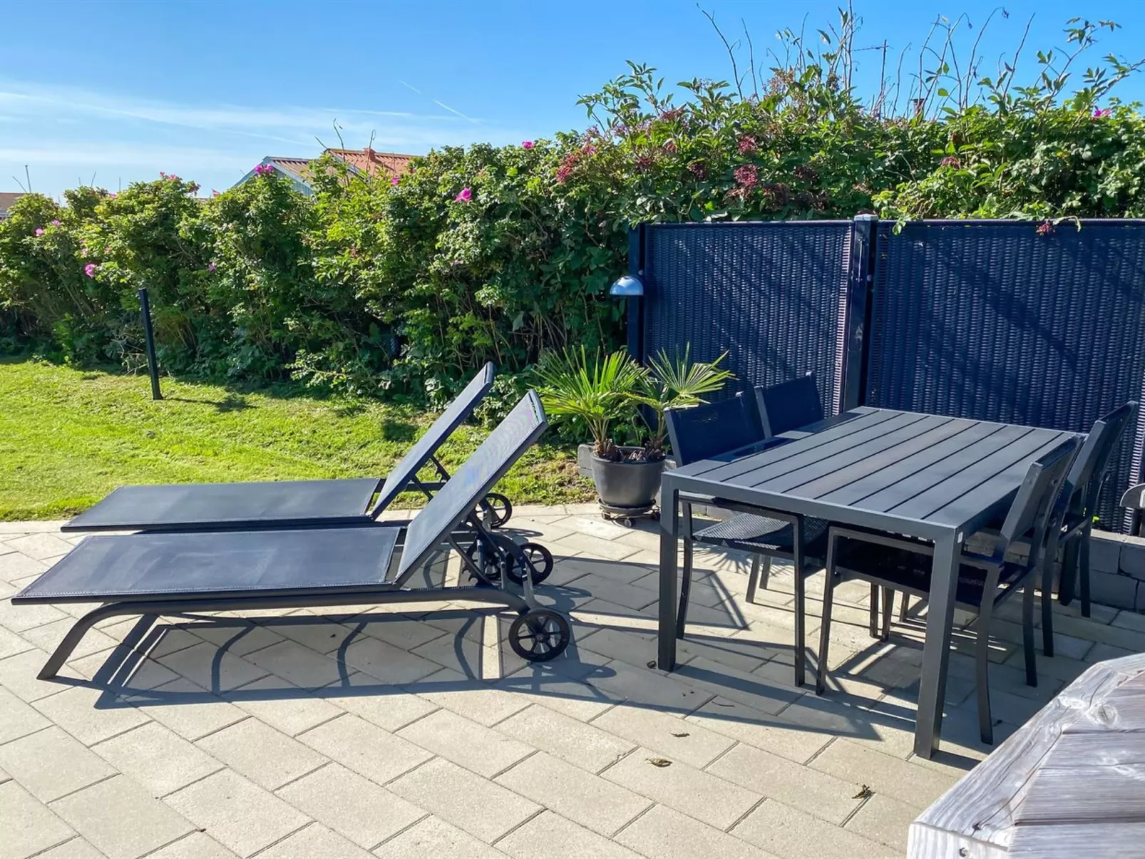 "Laurits" - 300m from the sea-Buiten