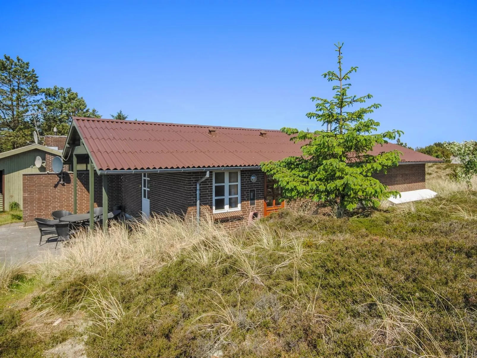 "Thermet" - 900m from the sea