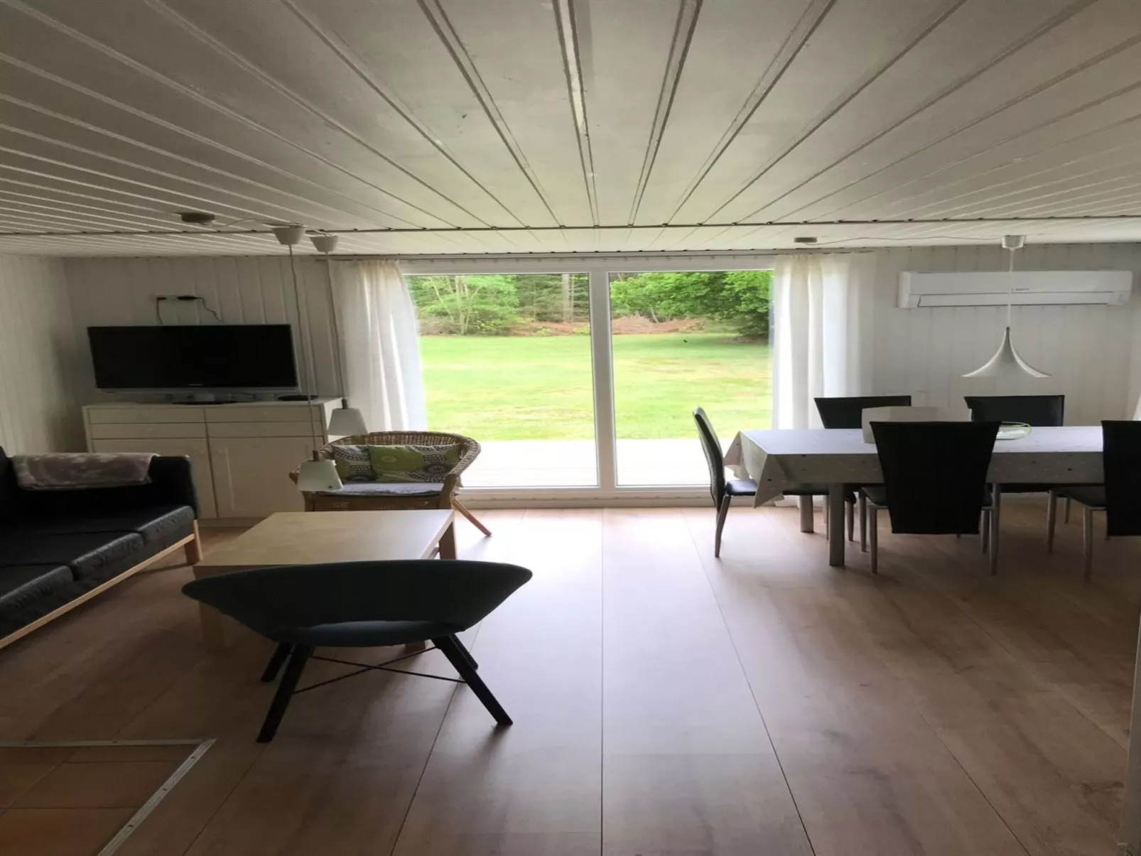 "Apoline" - 5km from the sea-Binnen