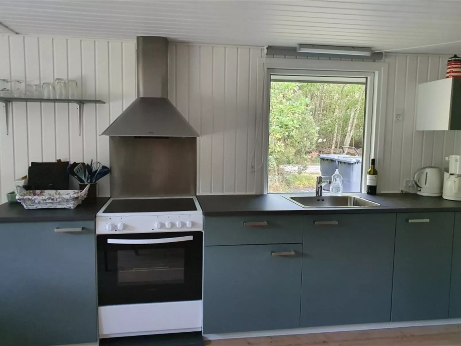"Apoline" - 5km from the sea-Binnen