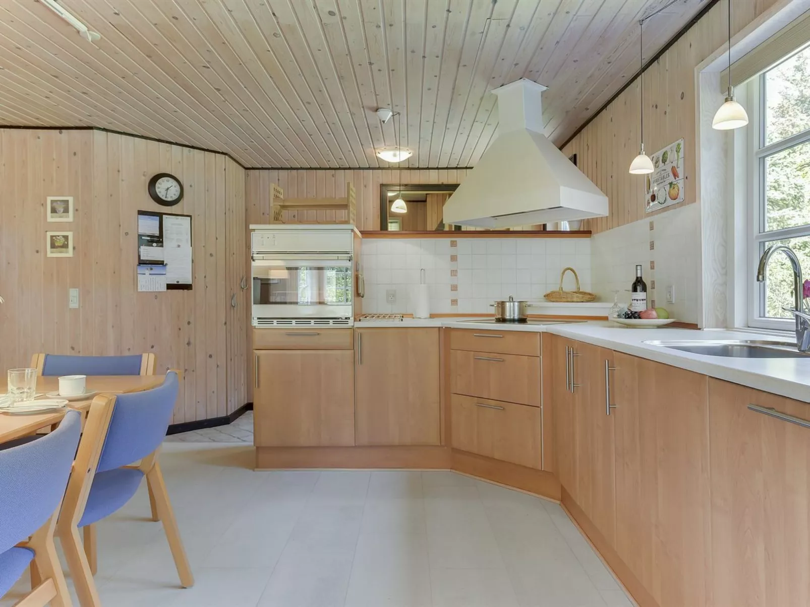 "Vaska" - 550m from the sea-Binnen