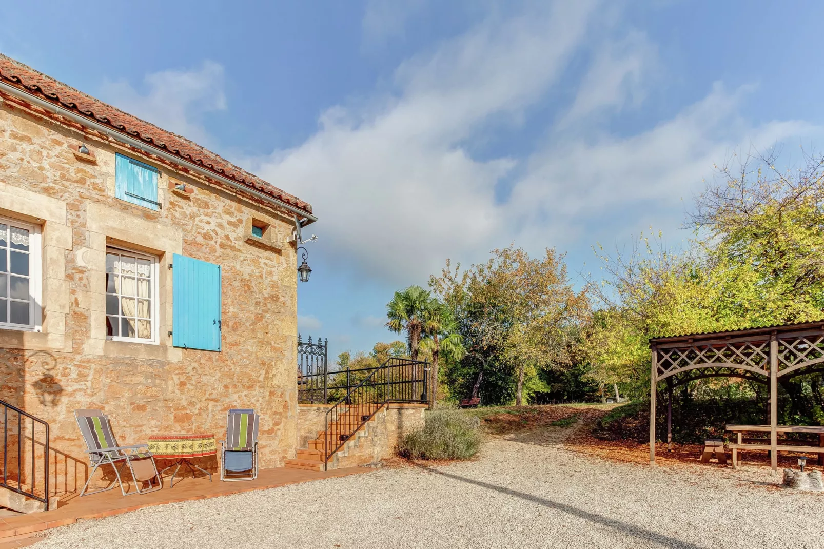 Maison de vacances - PUY-L'EVÊQUE-Tuinen zomer