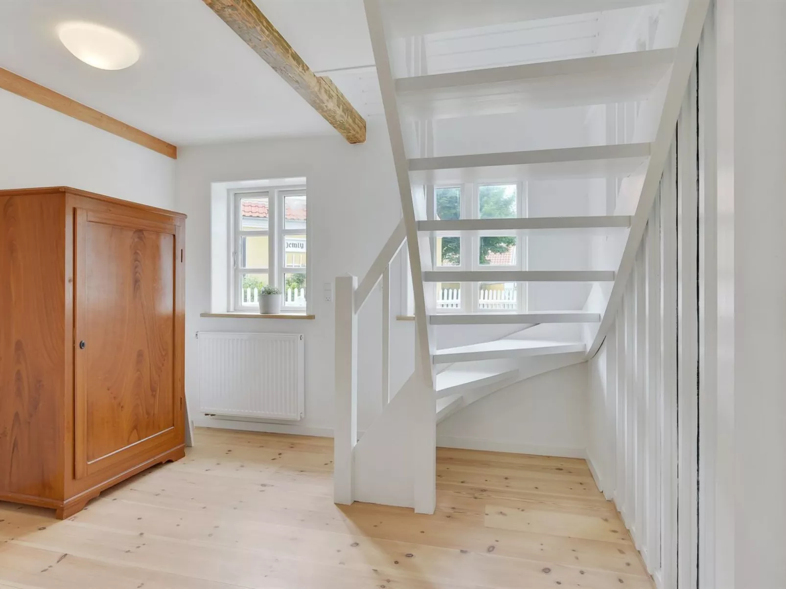 "Juhana" - 150m from the sea-Binnen