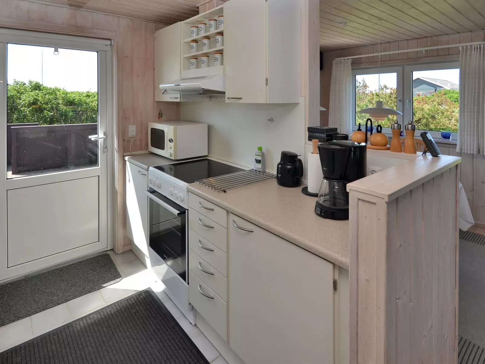 "Loryleimis" - 300m from the sea-Binnen