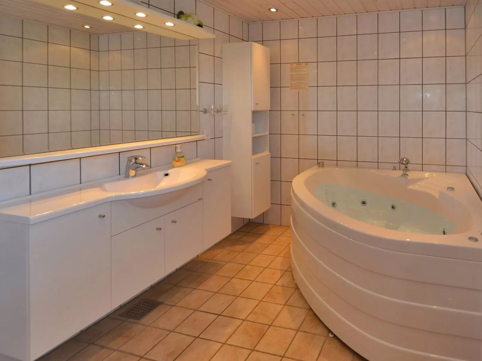 "Loryleimis" - 300m from the sea-Binnen