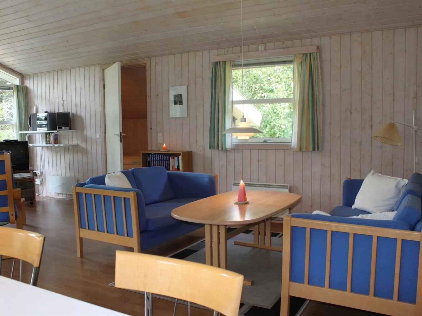 "Nicklas" - 2km from the sea-Binnen