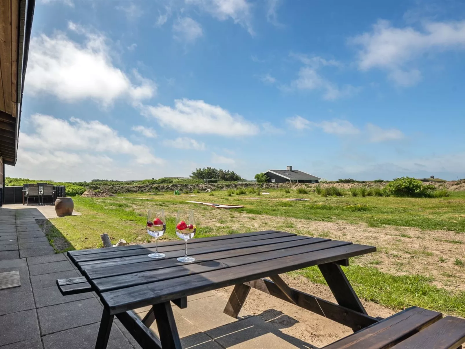 "Matina" - 100m from the sea-Buiten