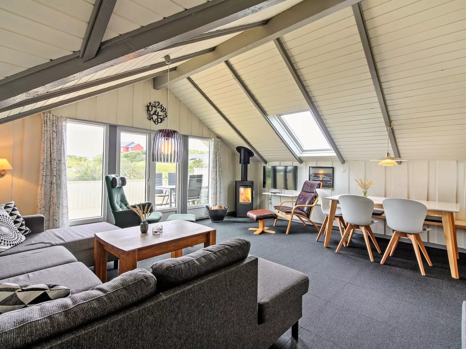 "Halda" - 300m from the sea-Binnen
