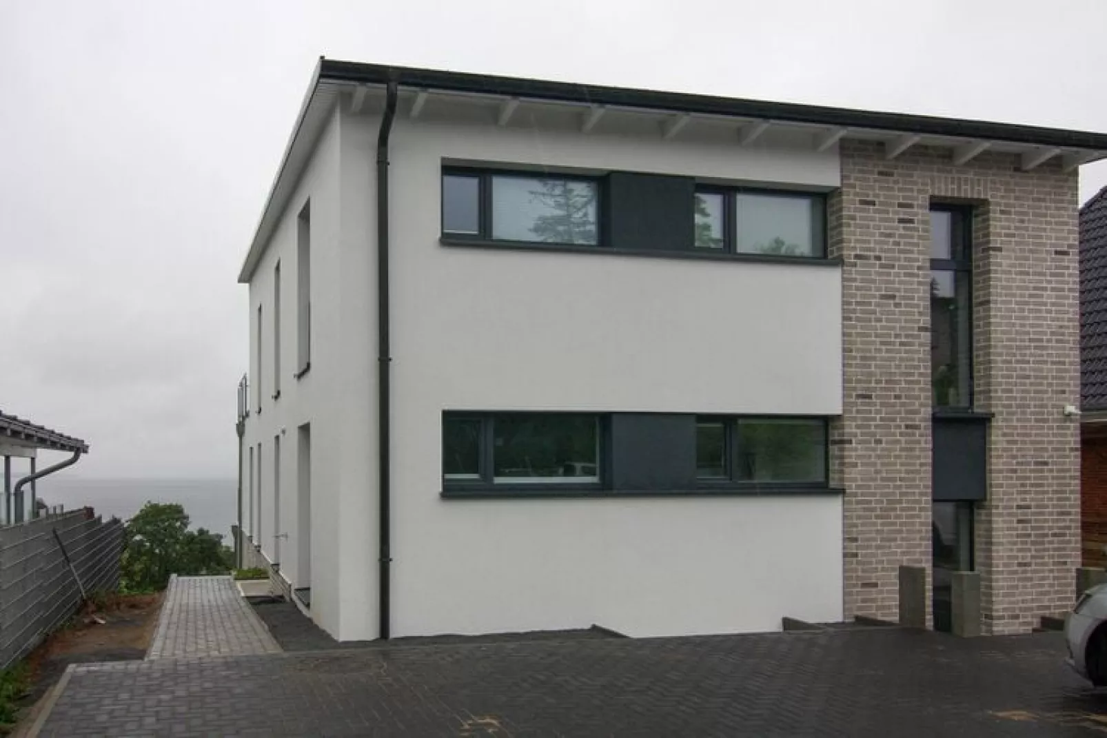 Wohnung im EG-Buitenkant zomer