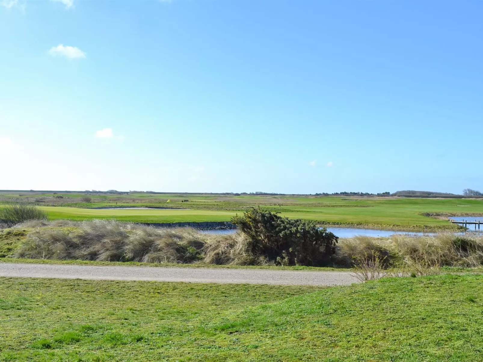 "Akim" - 2km from the sea-Buiten