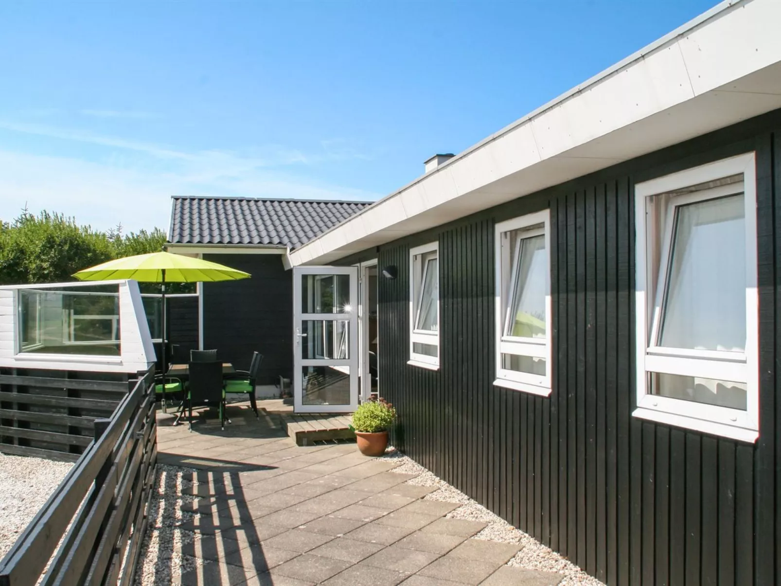 "Bengta" - 200m from the sea-Binnen
