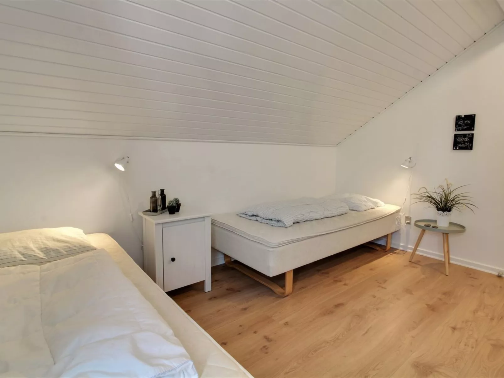 "Anelia" - 2.3km from the sea-Binnen
