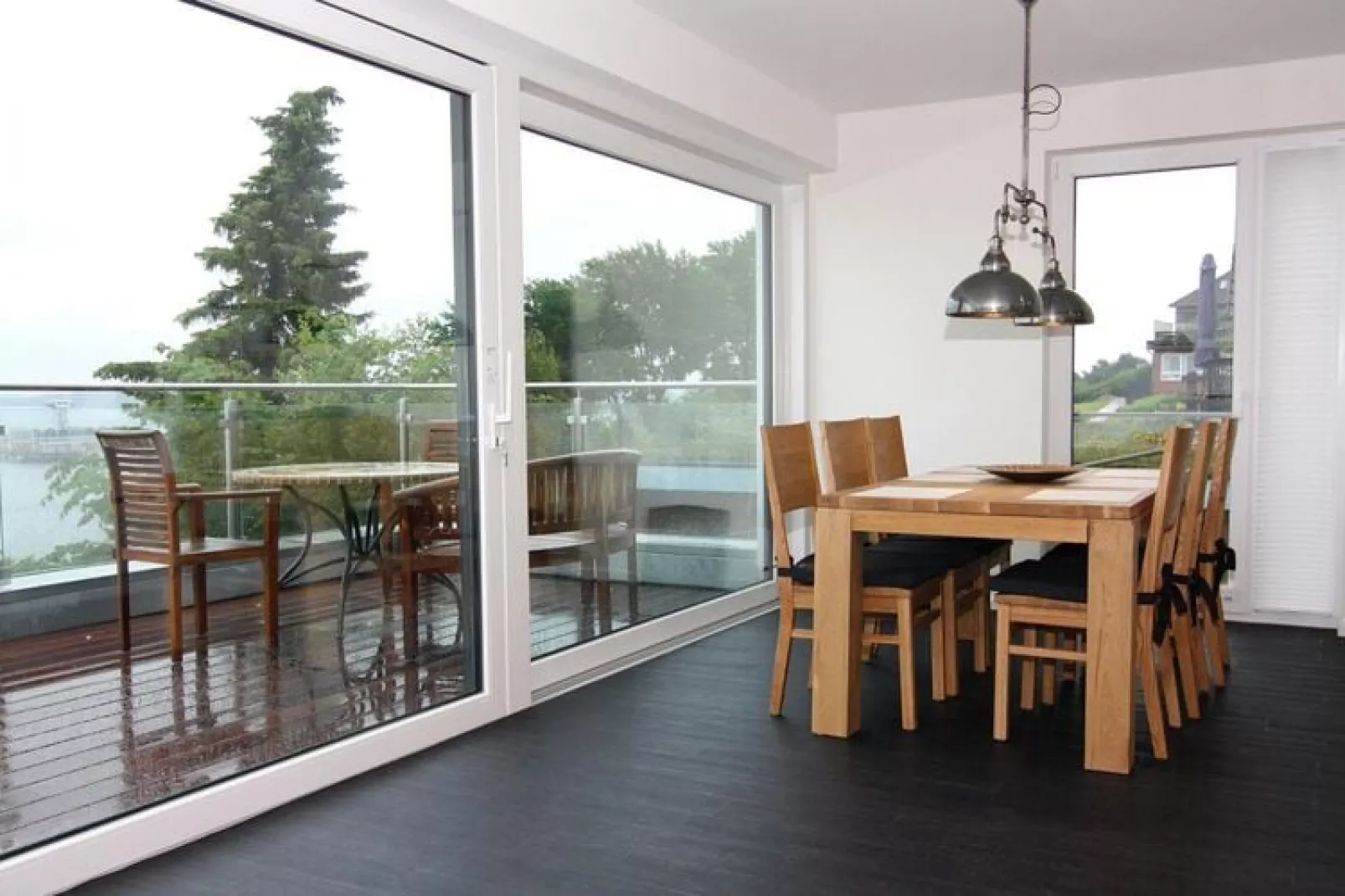 Wohnung 1 im 1 OG-Woonkamer