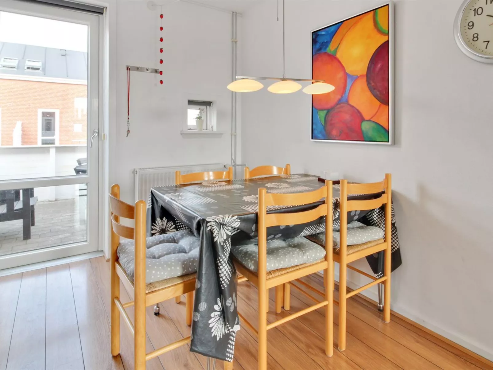 "Asved" - 2.3km from the sea-Binnen